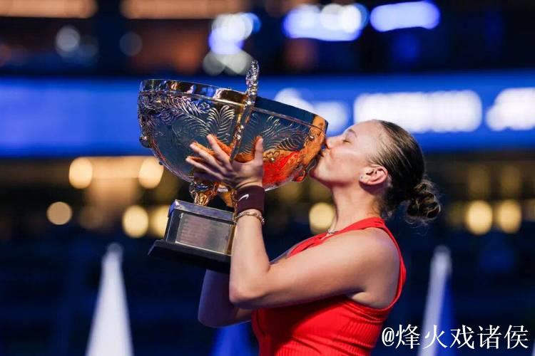 直落两局战胜高芙 阿尼西莫娃晋级中网女单决赛